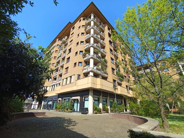 appartamento in vendita a Milano in zona Porta Genova