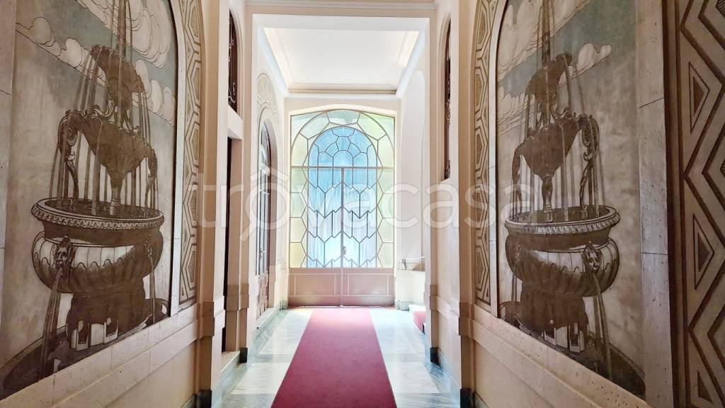 appartamento in vendita a Milano in zona XXII Marzo