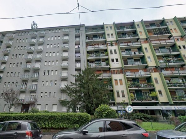 appartamento in vendita a Milano in zona Vigentino