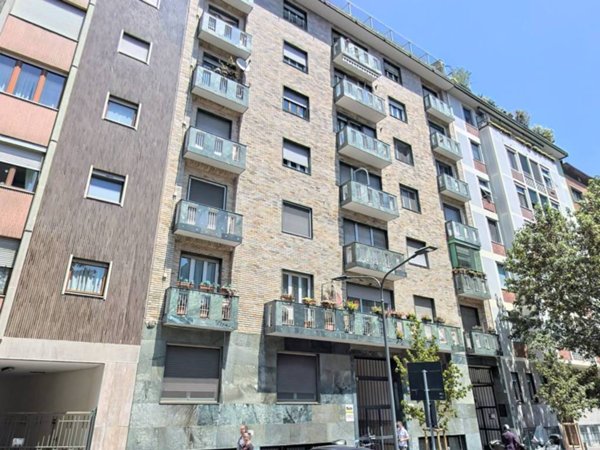 appartamento in vendita a Milano in zona Piazzale Lodi