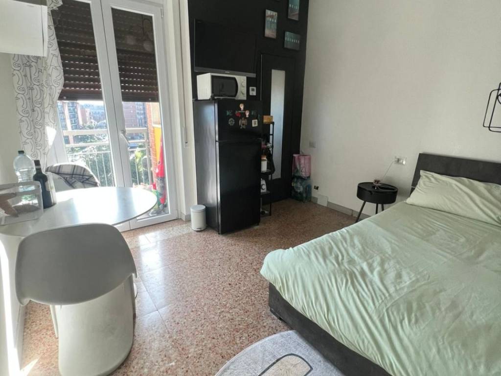 appartamento in vendita a Milano in zona Barona