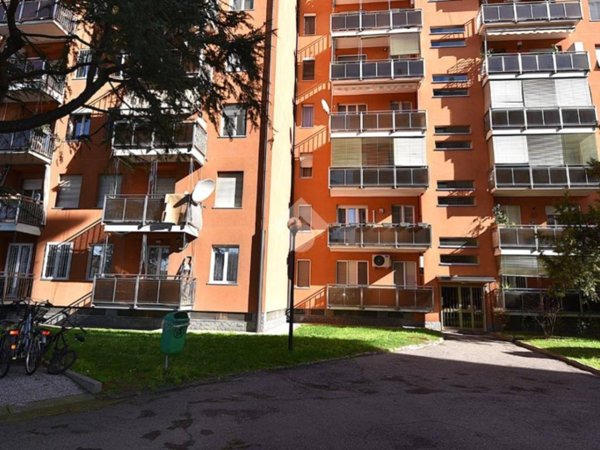 appartamento in vendita a Milano in zona Forlanini