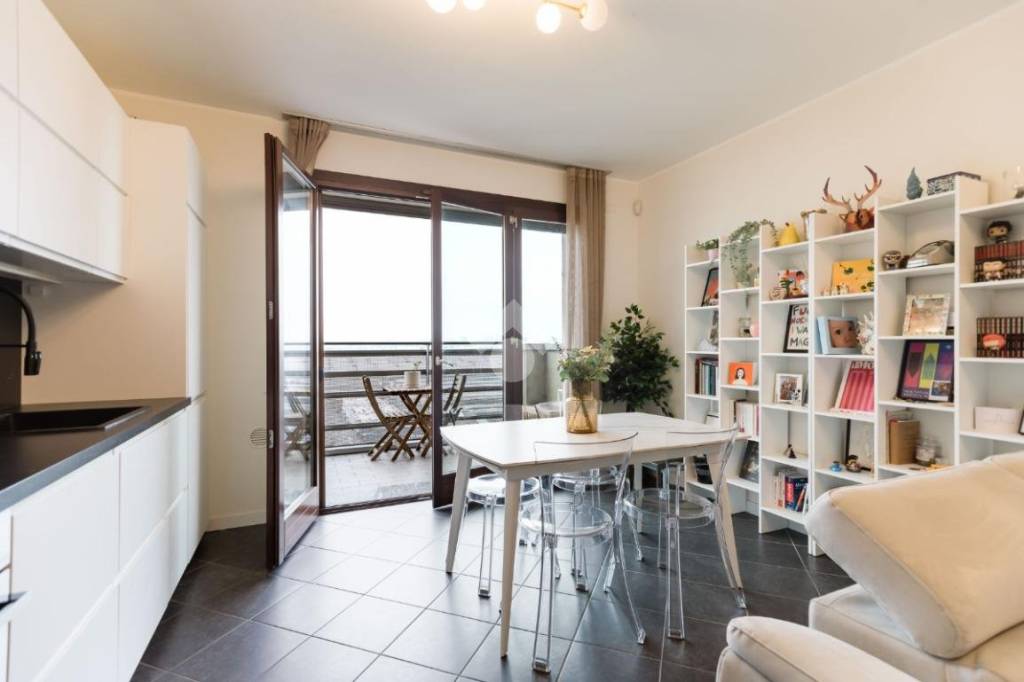 appartamento in vendita a Milano in zona Bicocca