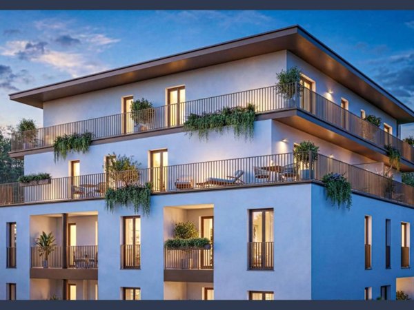 appartamento in vendita a Milano in zona Adriano