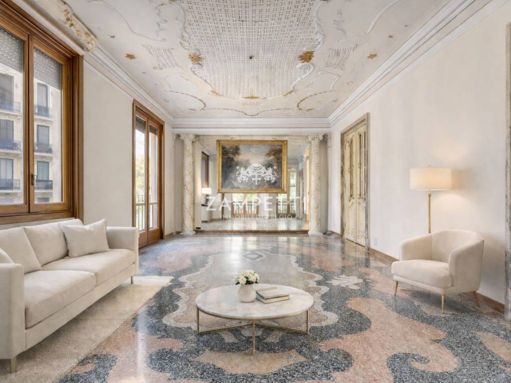 appartamento in vendita a Milano in zona Sempione