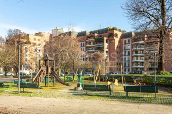 appartamento in vendita a Milano in zona Vigentino
