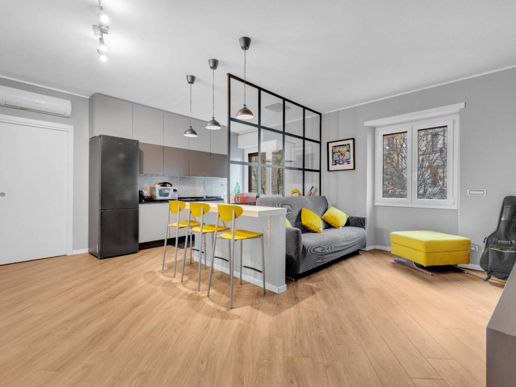 appartamento in vendita a Milano in zona Solari