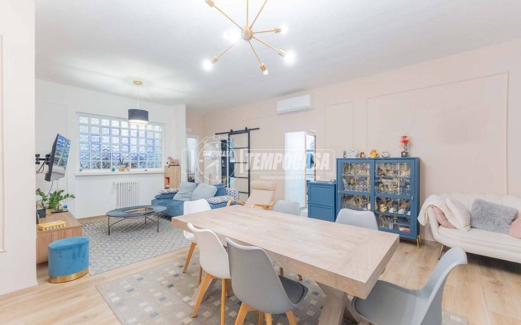 appartamento in vendita a Milano in zona Quarto Cagnino