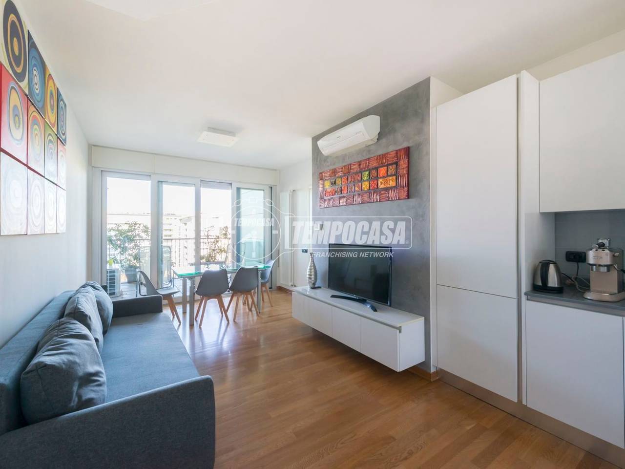 appartamento in vendita a Milano in zona Adriano