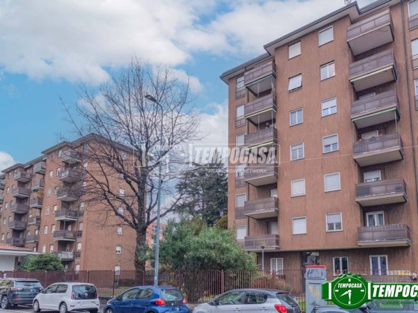 appartamento in vendita a Milano in zona Quarto Oggiaro