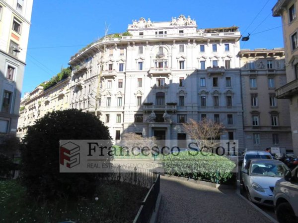 casa indipendente in vendita a Milano