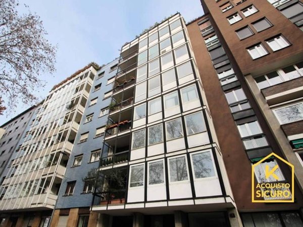 appartamento in vendita a Milano in zona Centro Direzionale