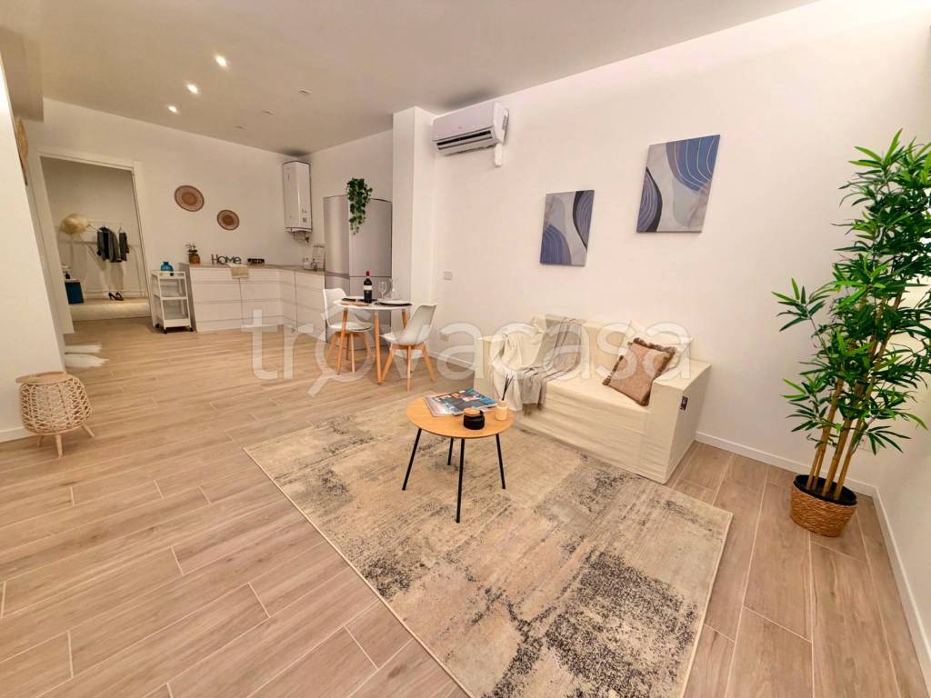 appartamento in vendita a Milano in zona Il Portello