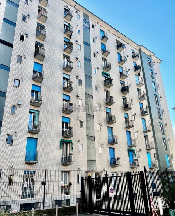appartamento in vendita a Milano in zona Forze Armate