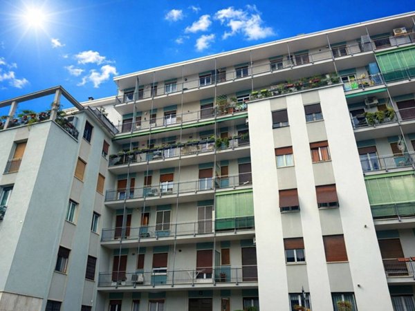 appartamento in vendita a Milano in zona Porta Romana