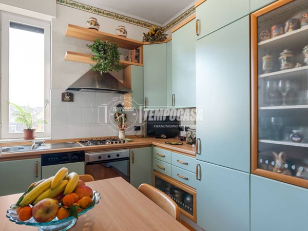 appartamento in vendita a Milano in zona Cinque Giornate