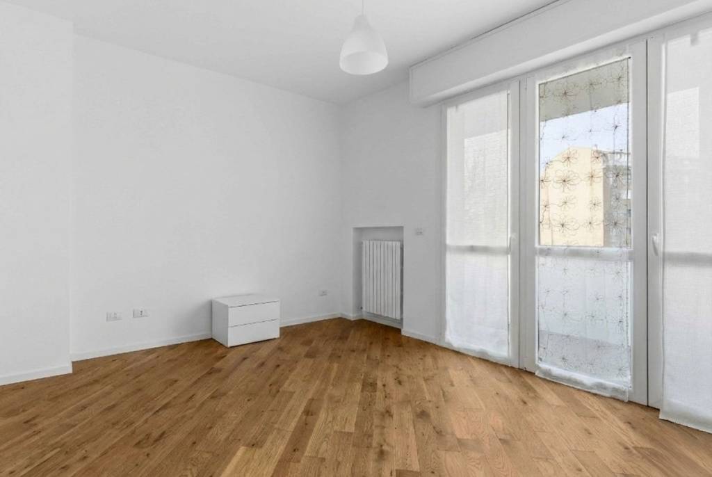 appartamento in vendita a Milano in zona Famagosta