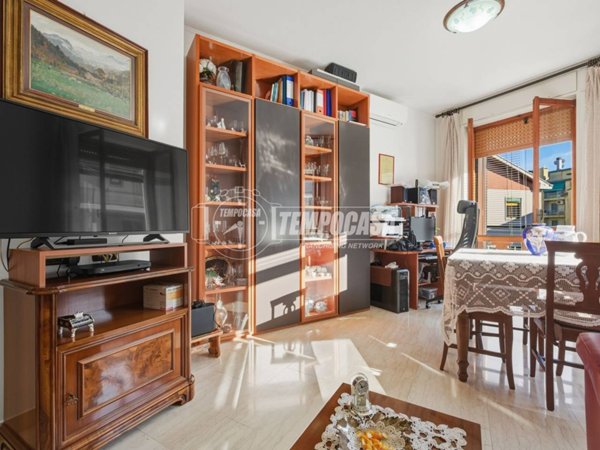 appartamento in vendita a Milano in zona Calvairate