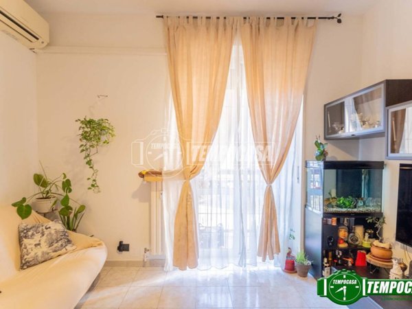 appartamento in vendita a Milano in zona Dergano