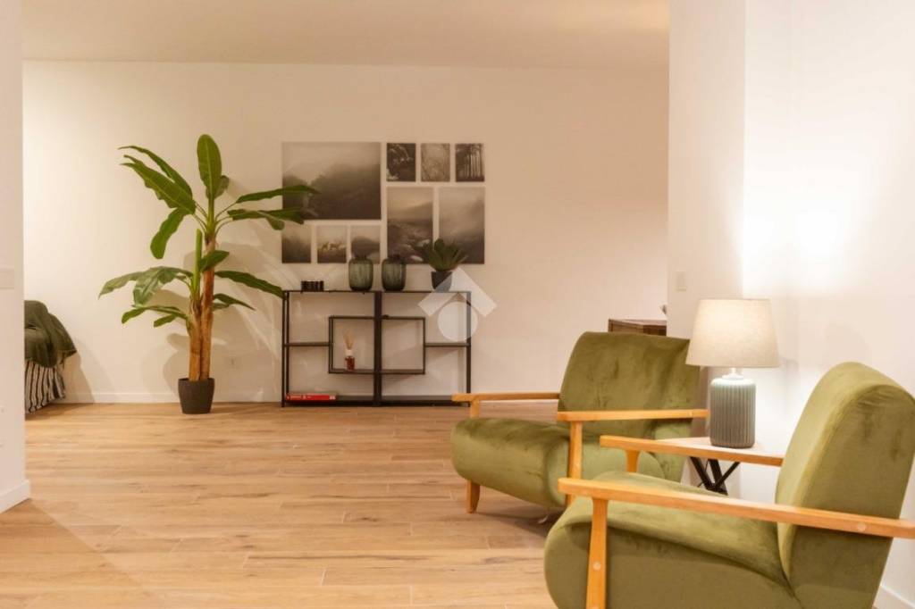 appartamento in vendita a Milano in zona Vigentino