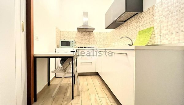 appartamento in vendita a Milano in zona Piazzale Lodi