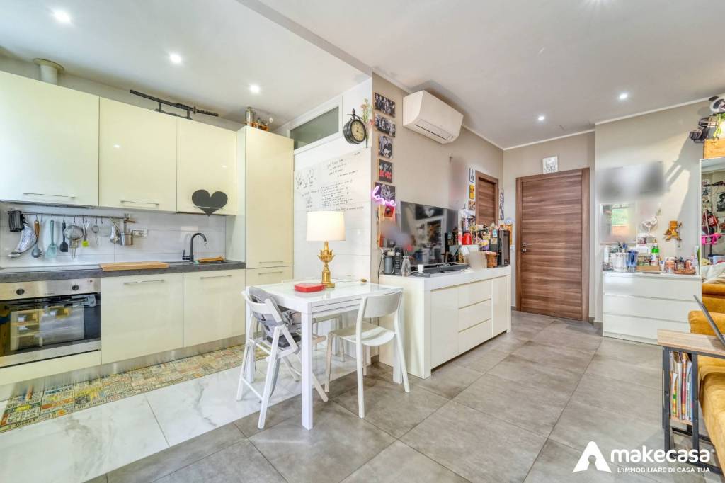 appartamento in vendita a Milano in zona Bovisa