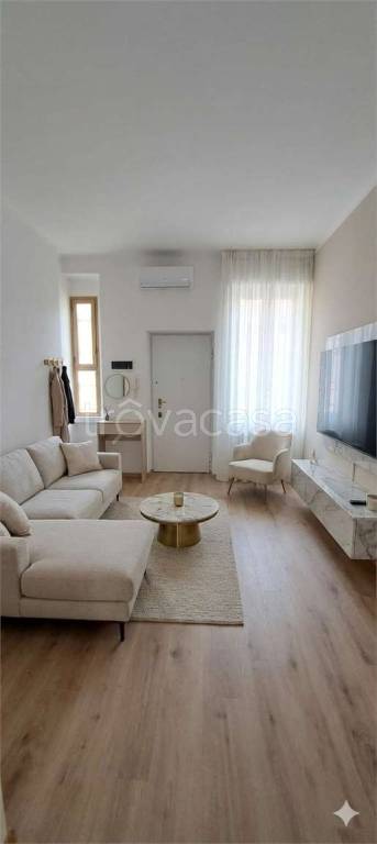 appartamento in vendita a Milano in zona Baggio