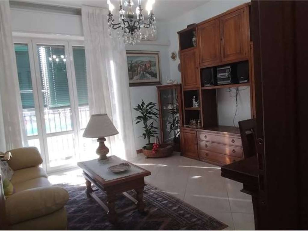 appartamento in vendita a Milano in zona Quartiere degli Olmi