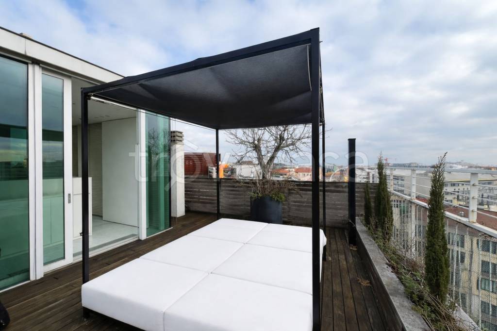 appartamento in vendita a Milano