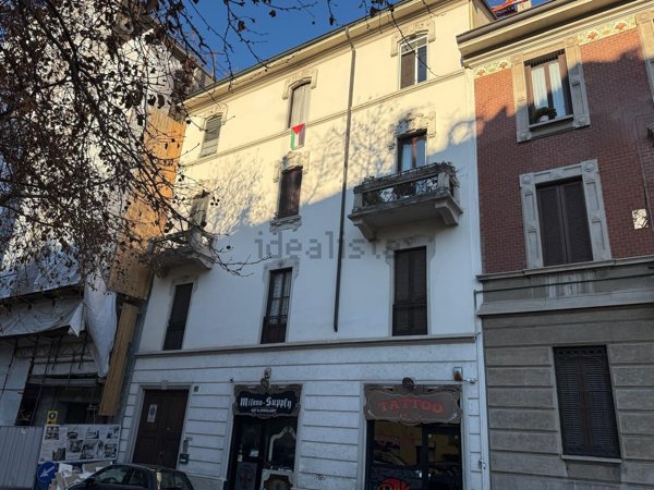 appartamento in vendita a Milano in zona Trenno
