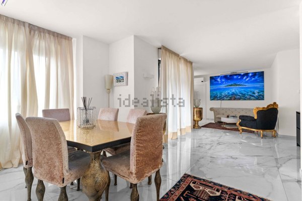 appartamento in vendita a Milano in zona Vigentino