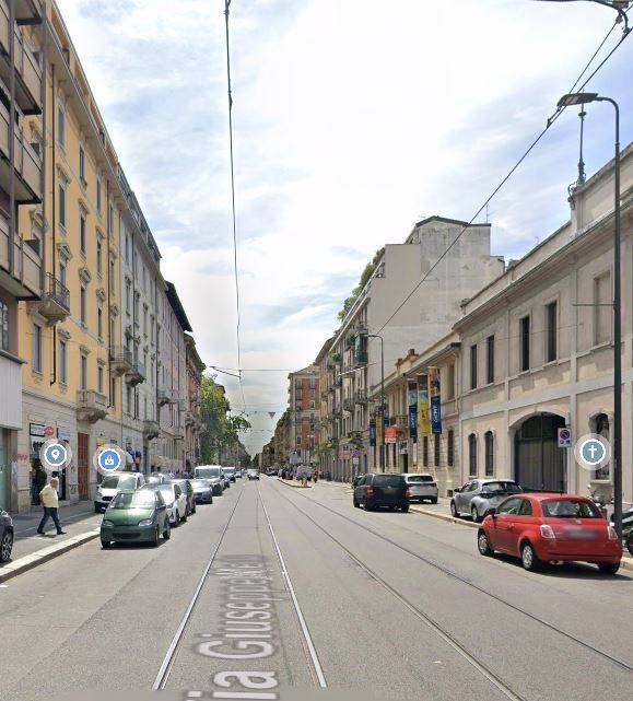 appartamento in vendita a Milano in zona Chiesa Rossa