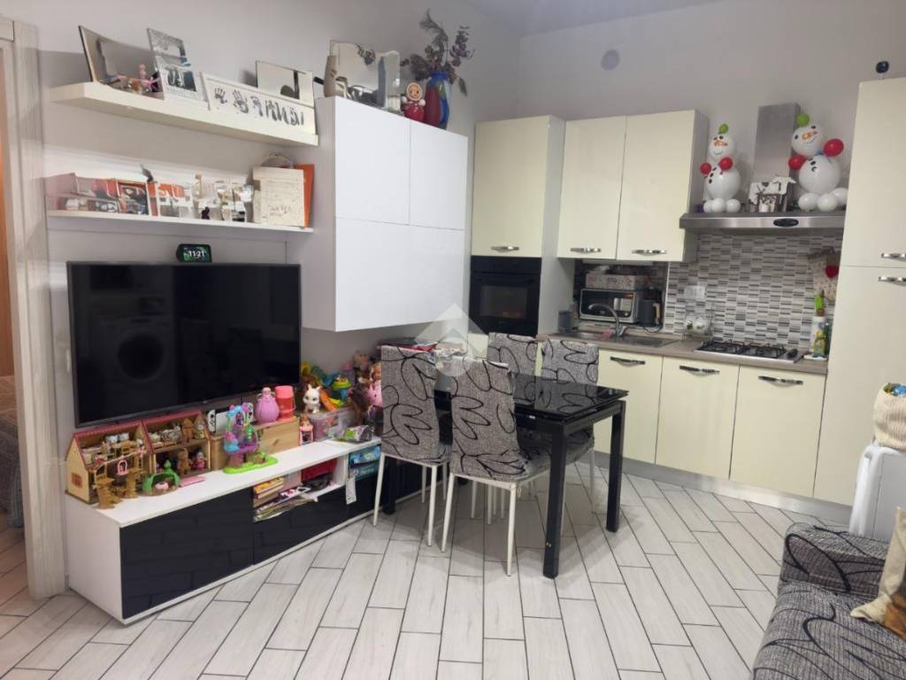 appartamento in vendita a Milano in zona Centro Direzionale