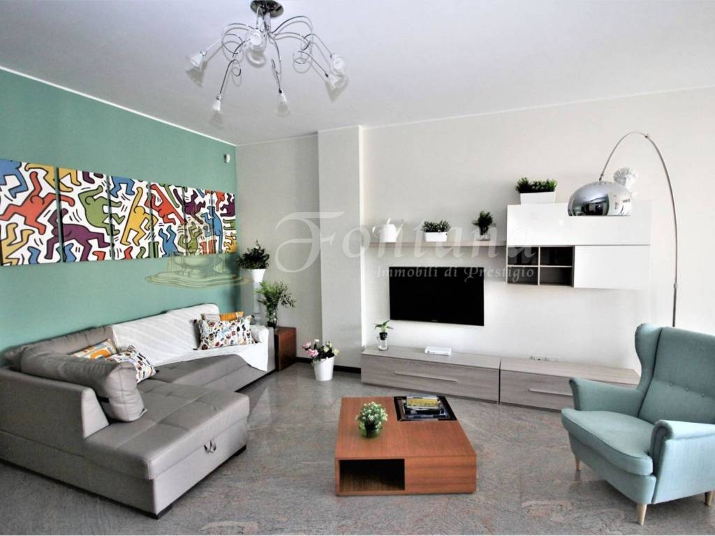 appartamento in vendita a Milano in zona Sempione