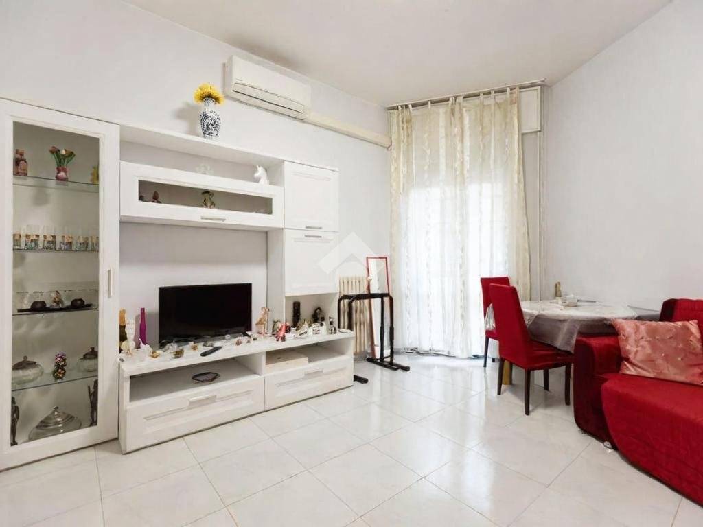 appartamento in vendita a Milano in zona Niguarda