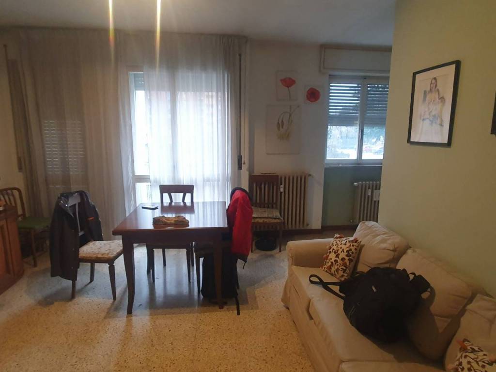 appartamento in vendita a Milano in zona Famagosta