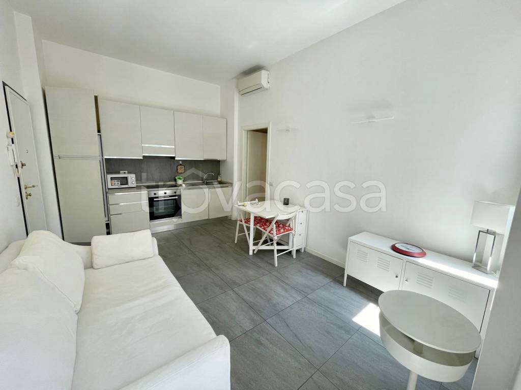 appartamento in vendita a Milano in zona Porta Garibaldi