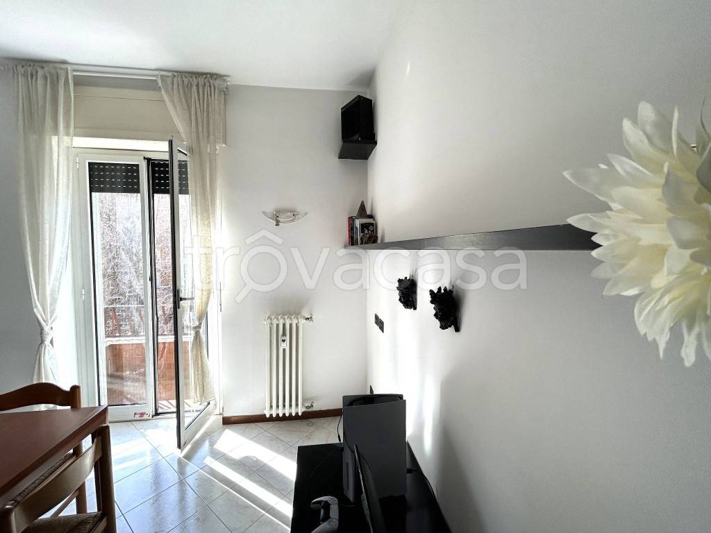appartamento in vendita a Milano in zona Ghisolfa