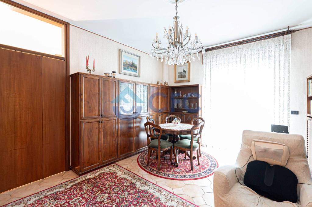 appartamento in vendita a Milano in zona Turro