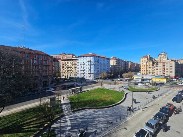 appartamento in vendita a Milano in zona Solari