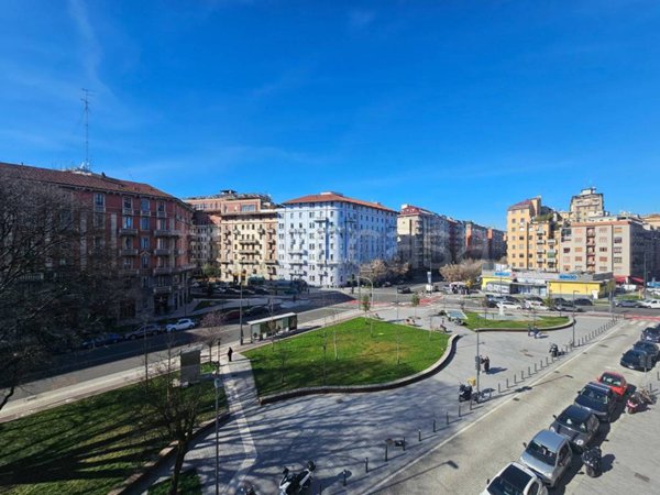appartamento in vendita a Milano in zona Solari