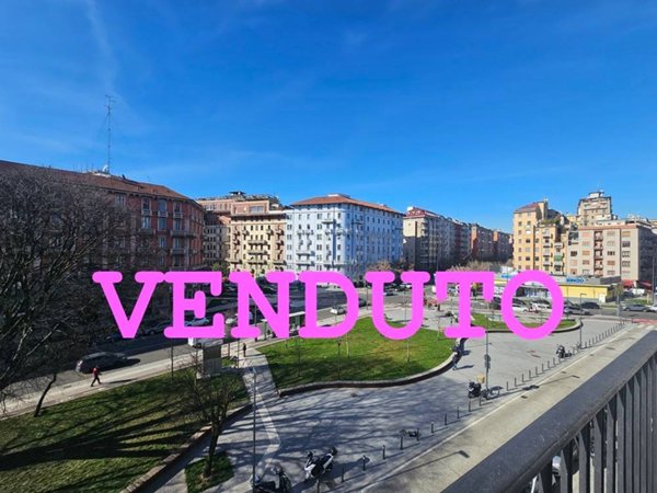 appartamento in vendita a Milano in zona Solari