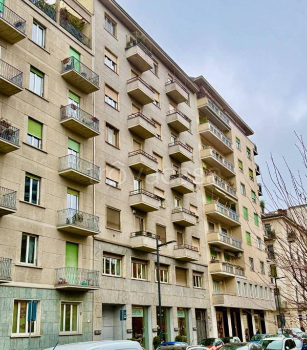 appartamento in vendita a Milano in zona Sempione