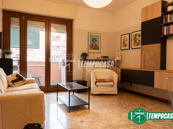 appartamento in vendita a Milano in zona QT8