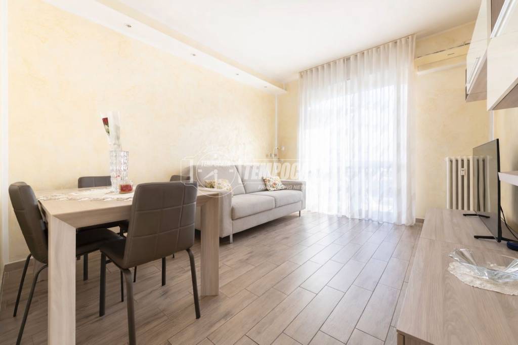 appartamento in vendita a Milano in zona Crescenzago