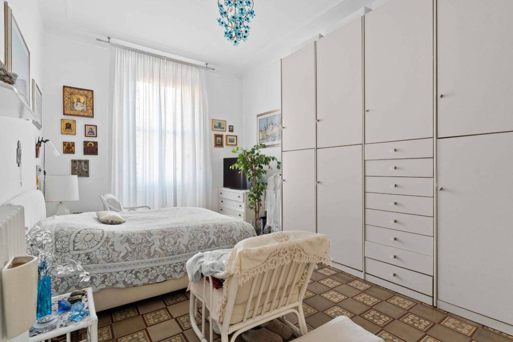 appartamento in vendita a Milano in zona Moncucco