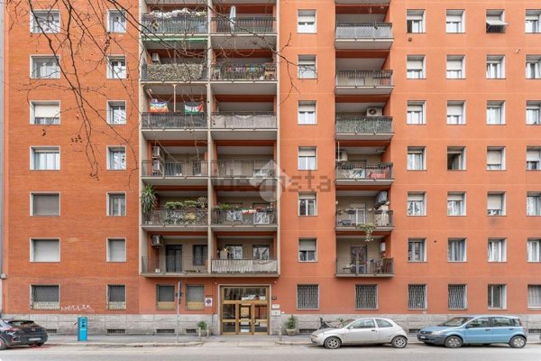 appartamento in vendita a Milano in zona Dergano