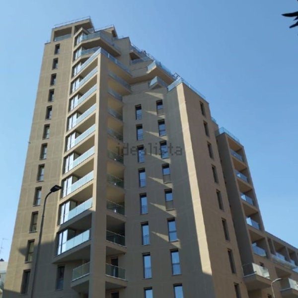 appartamento in vendita a Milano in zona Piazzale Lodi