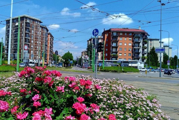 appartamento in vendita a Milano in zona Chiesa Rossa