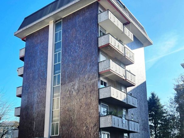 appartamento in vendita a Milano in zona Chiesa Rossa